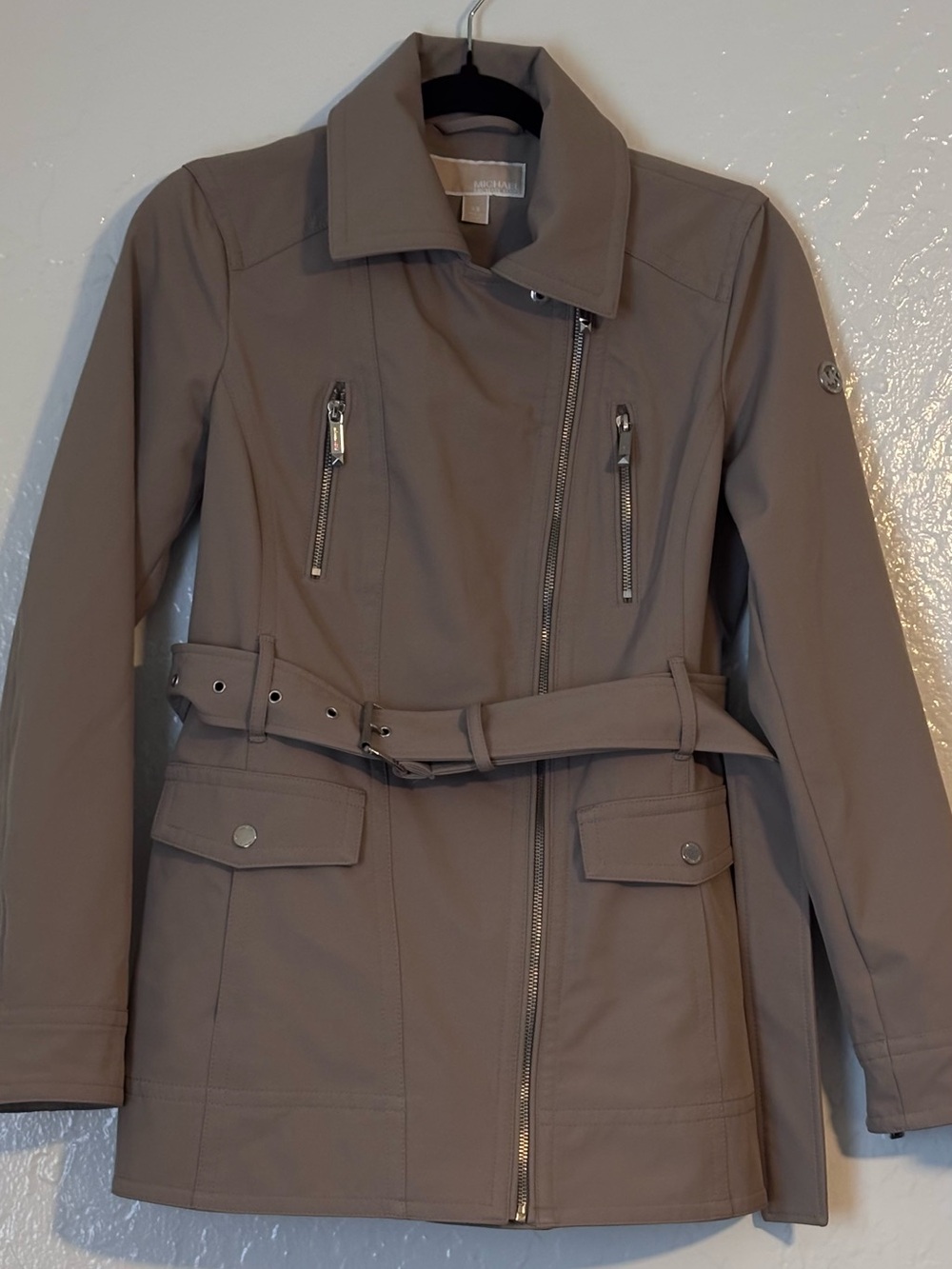 MICHAEL Michael Kors raincoat taupe with zip details
